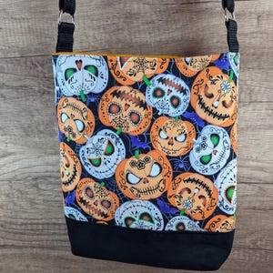 Jack-o-lantern fall crossbody bag