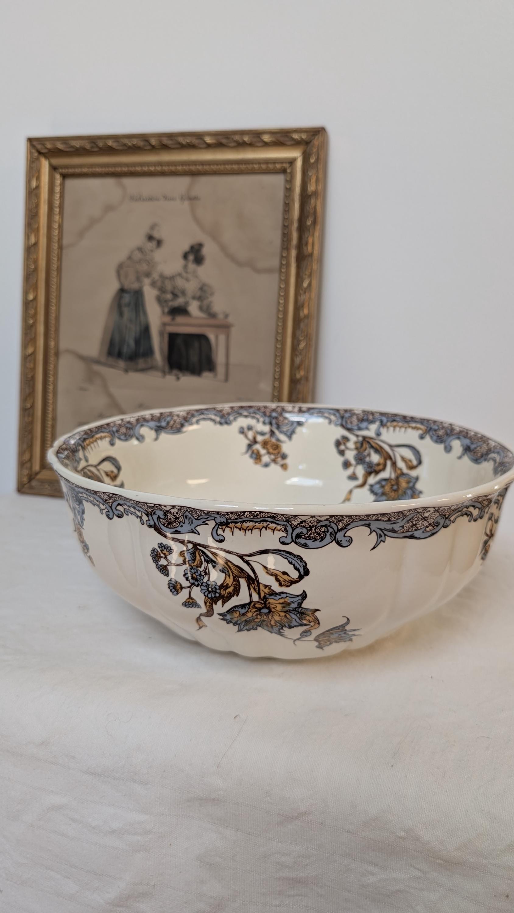 Salins France Bowl - Etsy