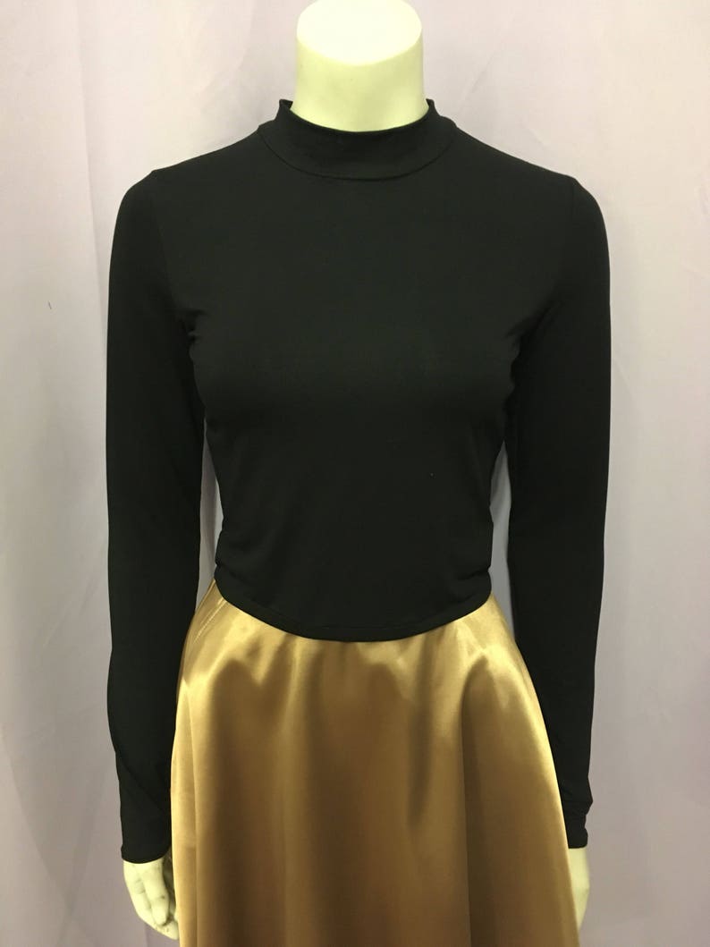 black crop long sleeved mock neck