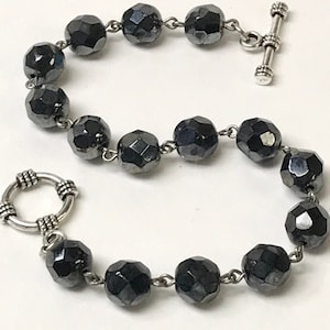 Vintage Crystal Czech 1940s Faceted Dark Gray/Black Linked Bead Bracelet, Silver Plated Toggle Clasp