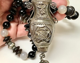 Antique Chinese Repousse' Qing Silver Needle Holder Black Onyx Bead Knotted Necklace Qing Silver,Hematite Beads,Vintage Buffalo Horn Beads