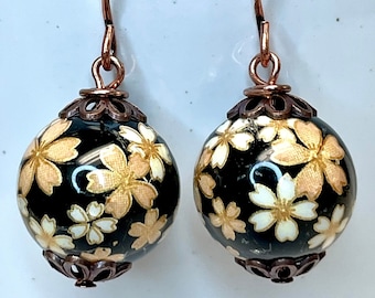 Vintage Japanese TENSHA White Daisy FLOWERS Black Yellow Bead Earrings, Copper Bead Caps, Long Copper Ear Wires