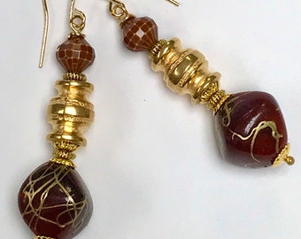 Vintage JAPANESE Lucite GOLD DRIZZLE BiCone Bead Dangle Earrings,Vintage Gold Plated Lucite Barrel Bead,Vintage German Faceted BrownBead