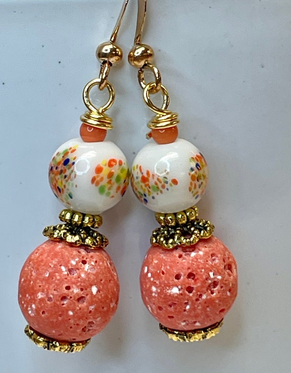 Vintage SPONGE CORAL Bead Dangle Drop Earrings, Vi