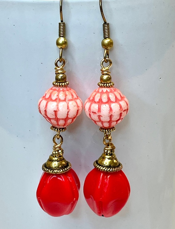 Vintage Austrian RED GLASS Pinched POD Bead Dangle