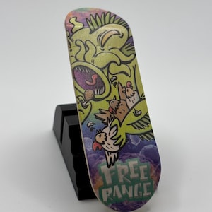 Fingerboard Deck, &quot;Chicken Monster&quot; Graphic, 32mm