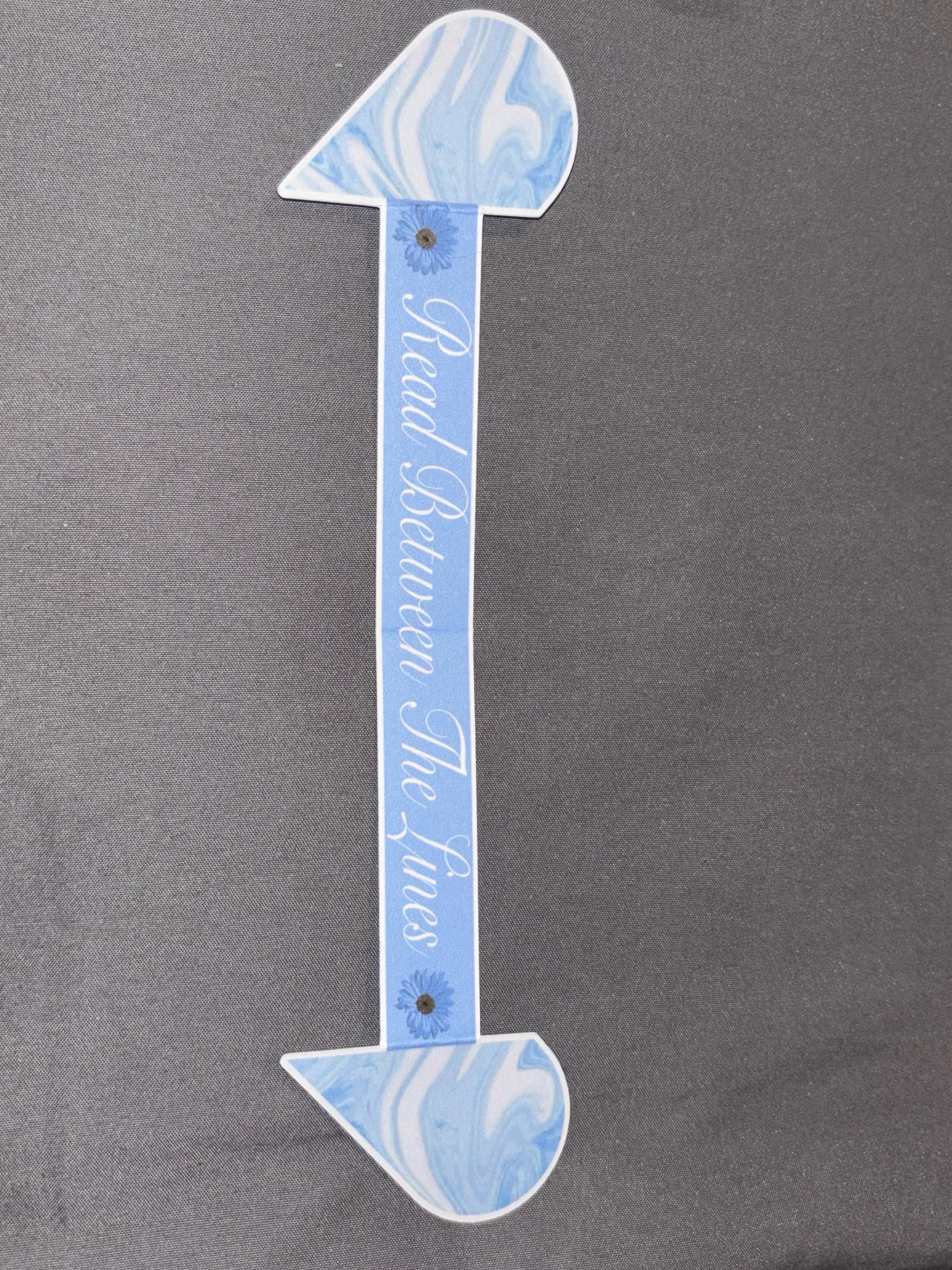 Read Between The Lines | Pop-Up Marble Heart Bookmarks | Matte or Holographic | Pre-Scored Bookish Quote Page Savers - Thumbnail 4