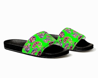 Green Paisley Print Women's slides