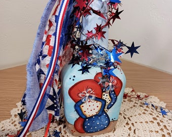 Patriotic Bottle Art, Up cycled bottles, Painted bottles, Decorative bottle, Flip Flop Design