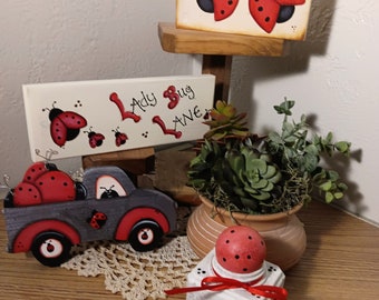 Lady Bug tiered tray décor, Wood Signs, Painted Bottle, Tiered Tray Signs, Handmade Gifts, Lady Bug Love