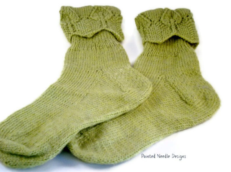 Casual Socks Socks Size 5-6 Hand Knit Women/'s Green Tea Socks with Lace Cuff