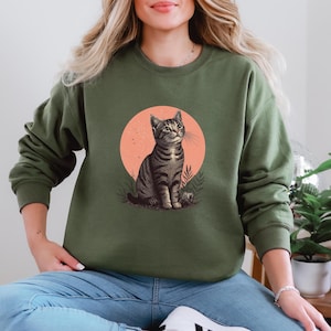 Tabby Cat Sweatshirt, Retro Cat Hoodie, Animal Sweatshirt, Retro Hoodie, Cat Lover Gift, Cat Mum Gift, Animal Lover Gift, Cute Cat Hoodie