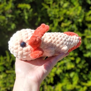 Crochet Axolotl Plushie, Cute Amigurumi, Handmade Stuffed Animal