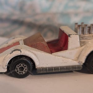 MatchBox Diecast Lot - 3 various vehicles included