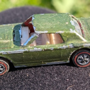 Hot Wheels Diecast Lot - 3 various vehicles included