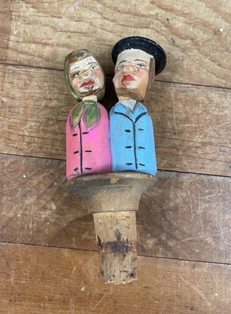 Frank Carl Weber Folk Art Kissing Couple Carved Wooden Bottle Stopper image 1