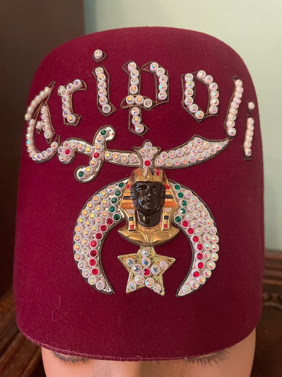 Bejeweled Masonic Shriners Tripoli Fez Gem
