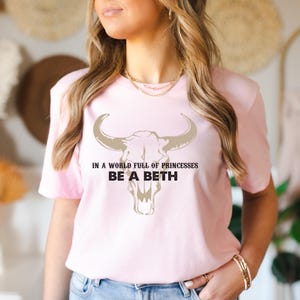 Cow Skull Shirt, Howdy T-Shirt, Wild West Tee, Cowgirl Shirt, Bull Skull Shirt, Country Music Shirt, Wild West Shirt