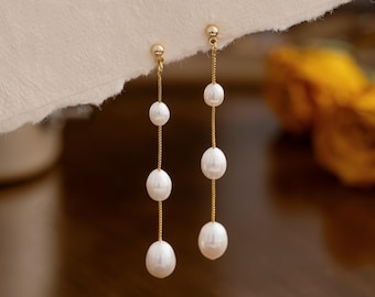 Natural Pearl Drop Earrings,Minimalist Freshwater Pearl Earrings,Gold Pearl Dangle Earrings,Bridal Earrings,Wedding Earrings,Bridesmaid Gift