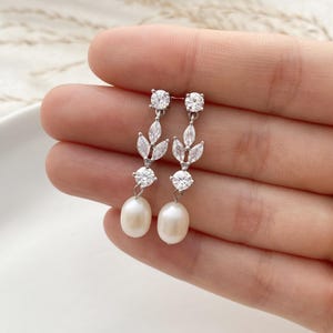 Diamond Leaf Pearl Drop Earrings,Crystal Bridal Earrings,Silver Leaf Diamond Earrings,Freshwater Pearl Wedding Earrings,Bridesmaid Gift