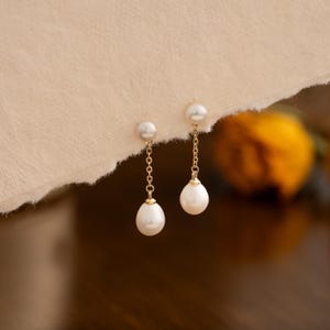 Freshwater Pearl Earrings,Dainty Pearl Dangle Earrings,Double Pearl Drop Earrings,Bridal Earrings,Real Pearl Earrings,Wedding Earrings