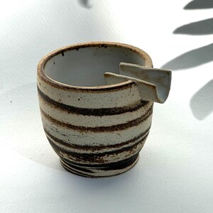 Handmade Marbled Ashtray W Notch | Marbled Black and White