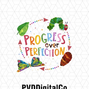 以下が含まれることがあります： カラフルなグラフィックデザインには、毛虫、蝶、そして「Progress over Perfection」というテキストが描かれています。デザインは、カラフルなドットと矢印の円に囲まれています。
