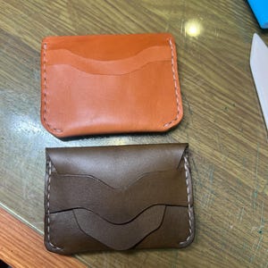 Schlanke Leder Geldbörse / Portemonnaie. Minimalistische Geldbörse. Pflanzlich gegerbtes Lederportemonnaie. Handgefertigte Leder Geldbörse.