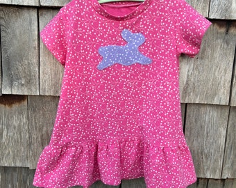 Cute Easter Dress Toddler Pink Dress Size XS-L. Pink in Organic Cotton, Applique Bunny in Purple Print,Baby Rabbit Dress, Pink Bunny Dress.