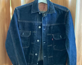 Vintage 70s: Levi's Type III Trucker Denim Jacket - 70505-0217