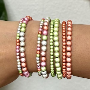 Miracle Beads Armband 4–6 mm – Magic Pearl Perlenarmband, Y2K Schmuck, Geschenk für Sie, individuelle handgefertigt 3D Perlen Hellgrün zart