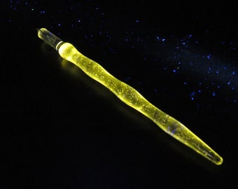Glass dip pen with Uranium UV reactive yellow glass - calligraphy & drawing dip pen for metal nibs - glass fountain pen - vaseline glass pen