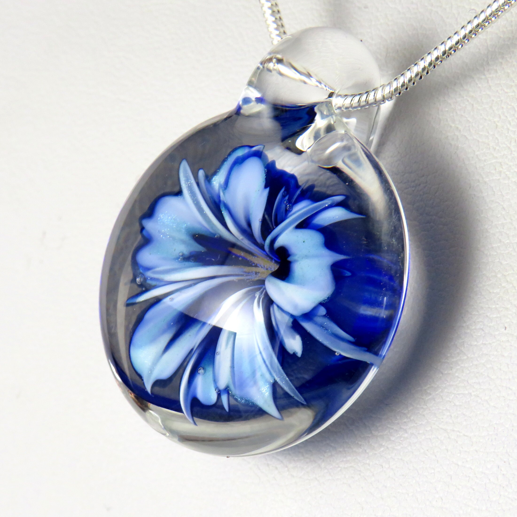 Beautiful Blossom Glass Necklace main image 1