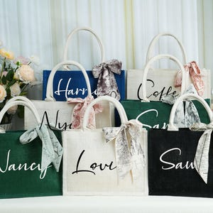 Brautjungfer Sackleinen-Einkaufstasche, Brautdusche Tasche, Strand-Einkaufstasche, Junggesellinnenabschied Geschenke, Brautjungfer Geschenke, Brautjungfer Geschenk Tasche mit Namen Schal
