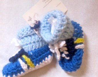 Gehaakte sneakerslofjes voor babyjongens: blauwe hardloopschoen ledikantsokken (0-6 maanden)