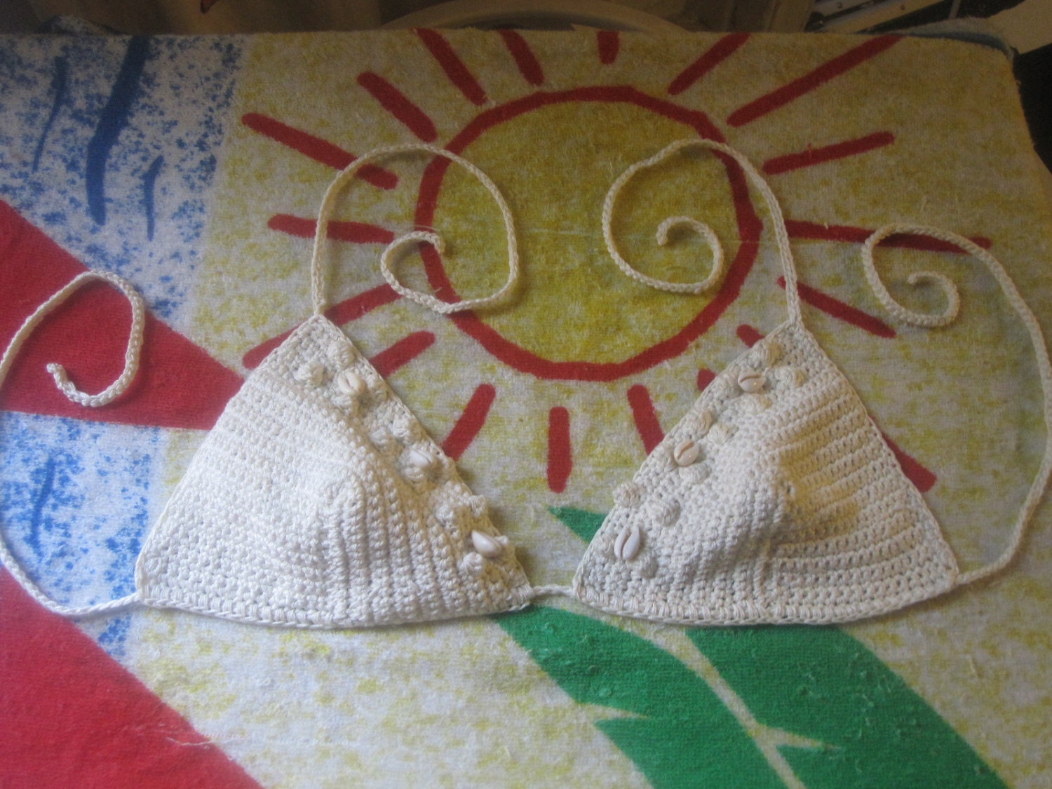 White Crochet Bralette , Boho Crop Top , Flower Bra , Knit Halter
