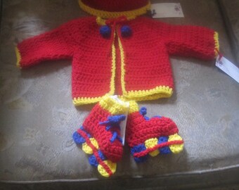 Handgemaakte gehaakte babyset: rode trui, rolschaatsschoentjes, beanie met pompon (0-6 maanden)