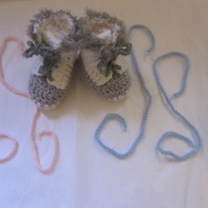 Dove Grey Snow White Unisex Hi Top Baby Booties 3-6 months Three Laces  Light Pink Blue Dusty Gray Crochet Shower Gift Winter Birth Present