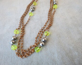 Long Brass, Green Glass Beads and Gray Glass Pearls Necklace / 1920s Flapper