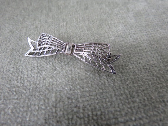 Vintage 30s Sterling Silver and Rhinestone Brooch… - image 2
