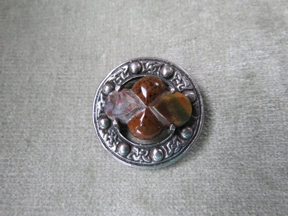 Antique Victorian Scottish Agate and Silver Brooch - image 2