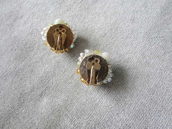 Vintage Art Deco Style Cluster Beads Earrings - image 3