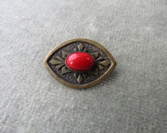 1930s / Art Deco / Brass and Red Marbled Glass Cabochon Brooch