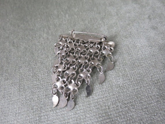 Vintage 1920s or 1930s Brooch / Pin / Silver tone… - image 3