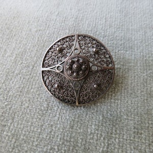 Italian Silver Cannetille Filigree Brooch