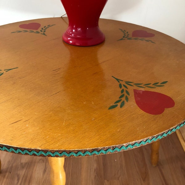 NJ PICKUP ONLY Childs Table with Folk Art Heart Stencil Round Playroom Kids Furniture Wood Vintage 80s