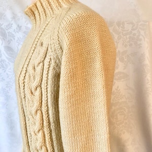 Fisherman Cable Knit Ivory Wool Turtleneck Sweater Size Small Vintage 70s image 9