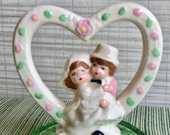 Vintage Cake Topper Ceramic Bride and Groom Heart Shaped Wedding Decor
