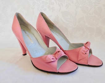 Pink Leather Open Toe High Heel Sandals by Charles David Size 6 Vintage 1980s