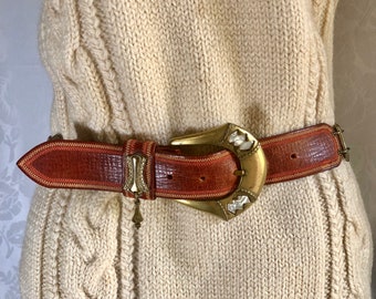 Linea Pelle Brass and Pearl Medallion Belt by Nina Ricci Size Medium